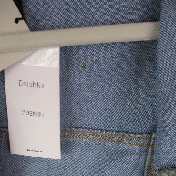 NWT Bershka Oversized Distressed Denim Button Up Jacket - Picture 5 of 6